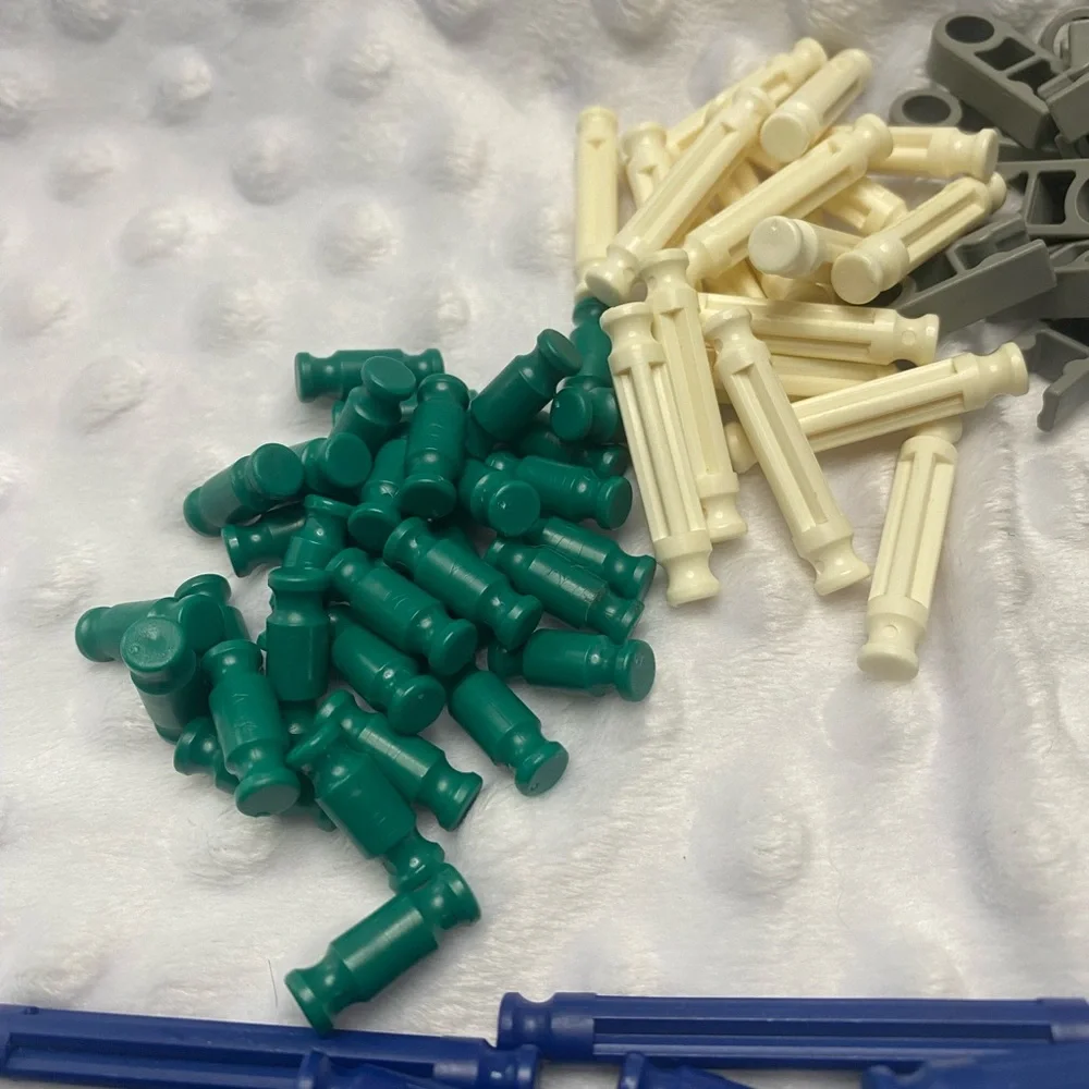 K’NEX Set - 385 pieces